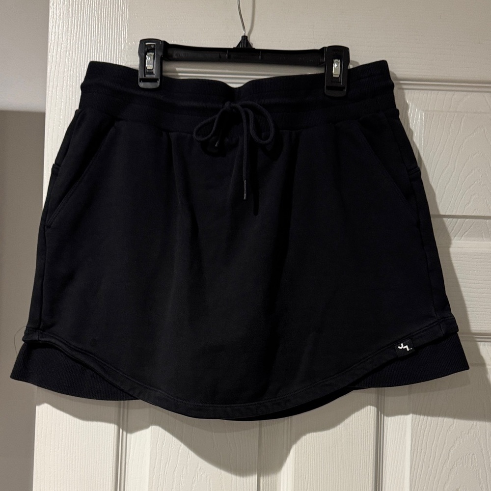 JL Black Athletic Skirt with Drawstring size m